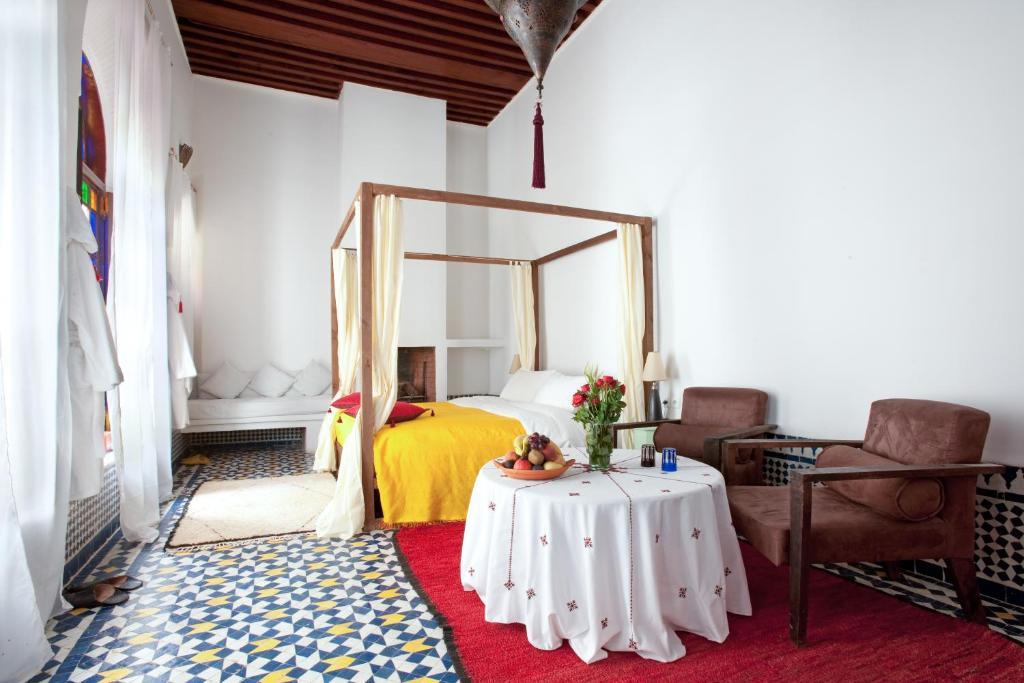 Riad Tizwa Fès Cameră foto
